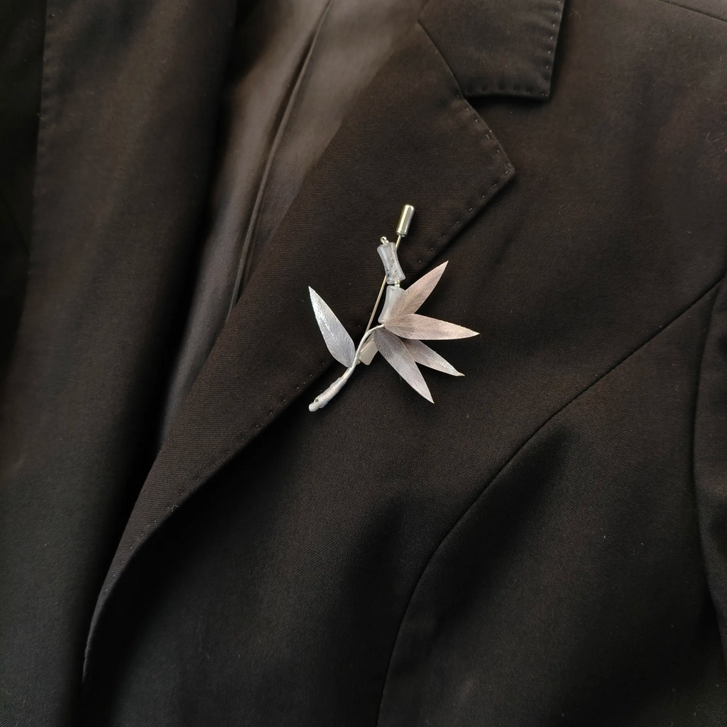 Handmade Bamboo Leaf Brooch – Botanical Wearable Art Inspired by Nature, Traditional Ronghua Silk Thread Craft, Symbol of Growth & Rising Step by Step, Unique Handmade Gift