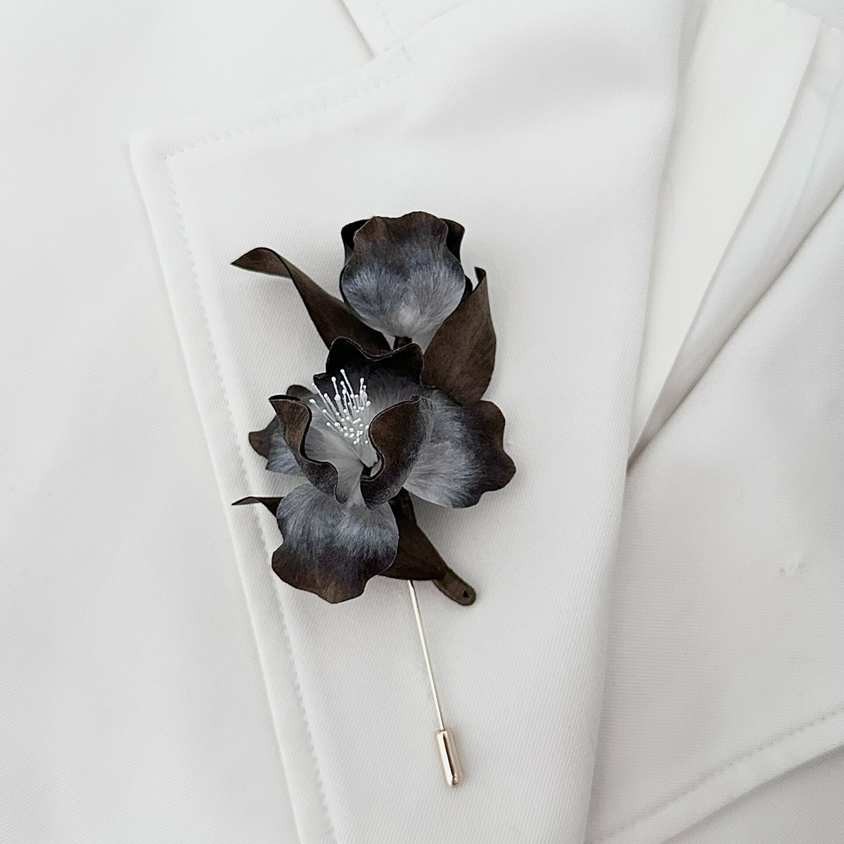 Shadow Iris Brooch – Handmade Black & Silver Silk Thread Ronghua Flower Jewelry, Nature Inspired Botanical Wearable Art Gift