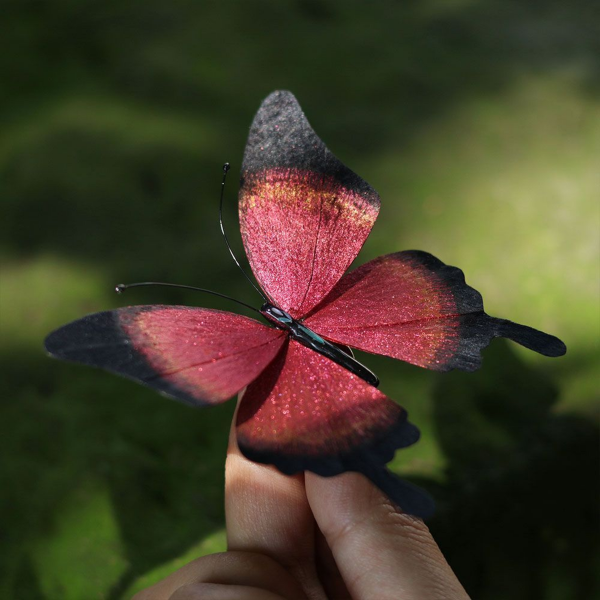 Handmade Butterfly Wing Brooch & Hairpiece – Silk Thread Ronghua Jewelry Inspired by Butterflies in Nature, Artisan Wearable Art & Meaningful Gift