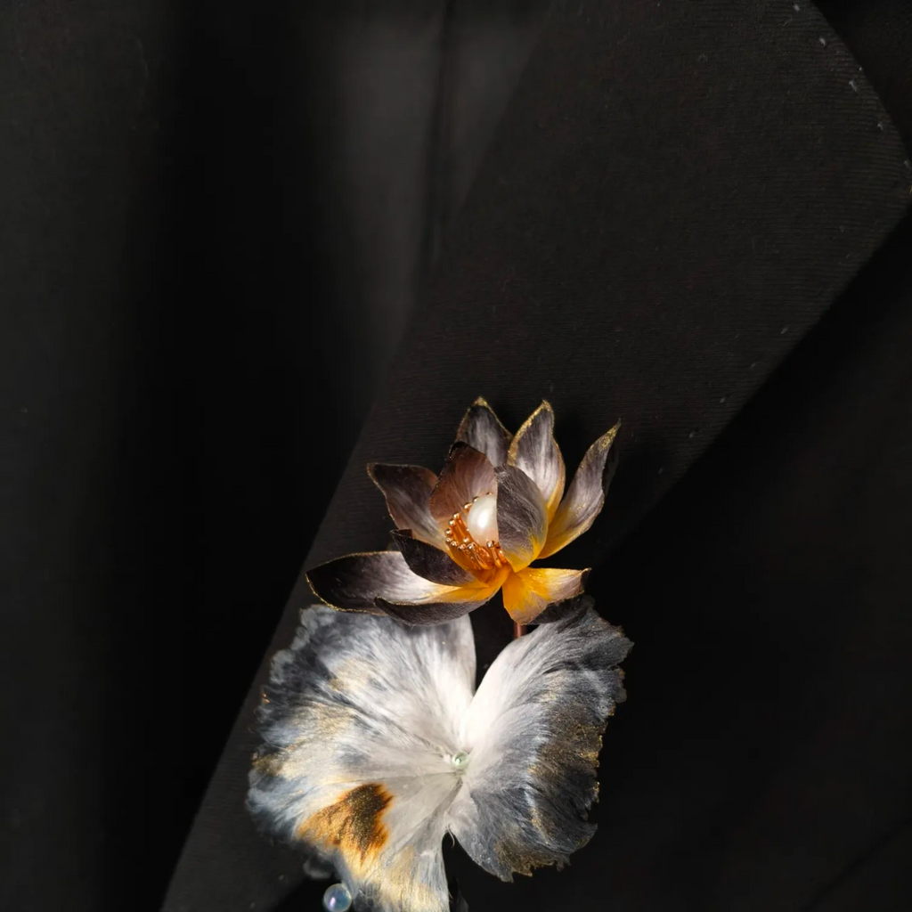 Handmade Ink Lotus Brooch – Botanical Wearable Art Inspired by Nature, Traditional Ronghua Silk Thread Craft, Lotus Flower Jewelry & Elegant Handmade Gift