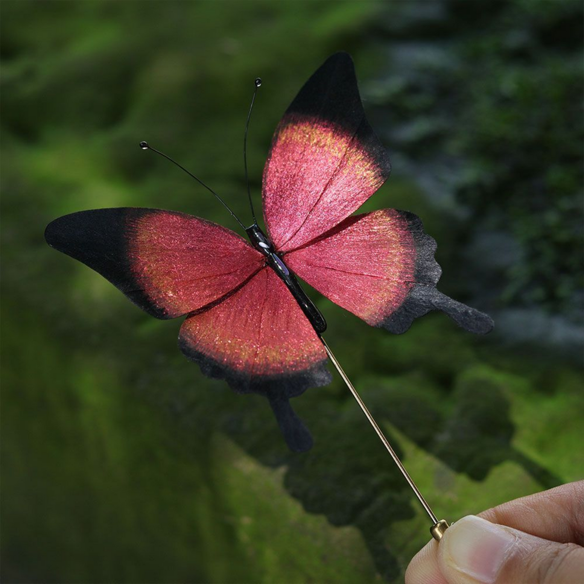 Handmade Butterfly Wing Brooch & Hairpiece – Silk Thread Ronghua Jewelry Inspired by Butterflies in Nature, Artisan Wearable Art & Meaningful Gift