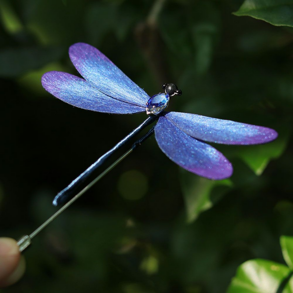 Handmade Dragonfly Brooch & Hairpiece – Silk Thread Ronghua Jewelry Inspired by Dragonflies, Nature & Summer Light
