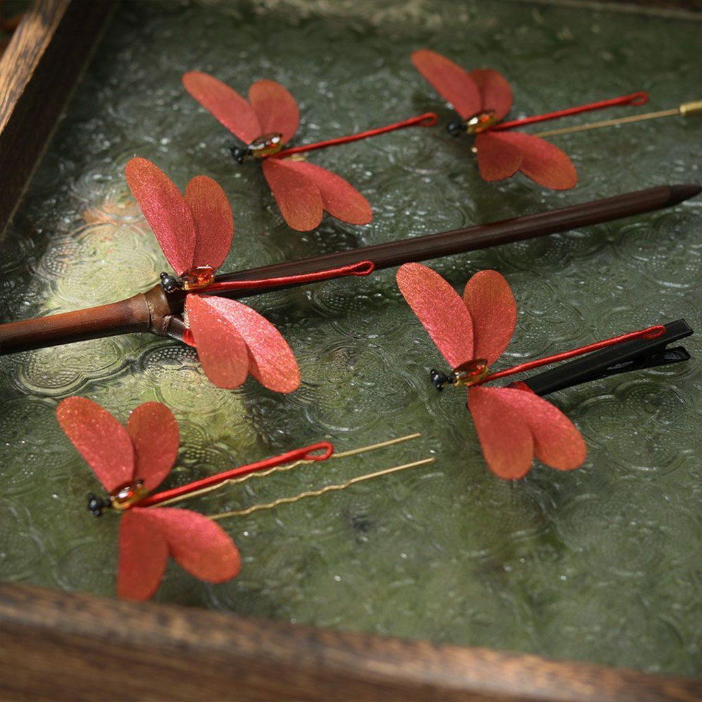 Handmade Dragonfly Brooch & Hairpiece – Silk Thread Ronghua Jewelry Inspired by Dragonflies, Nature & Summer Light