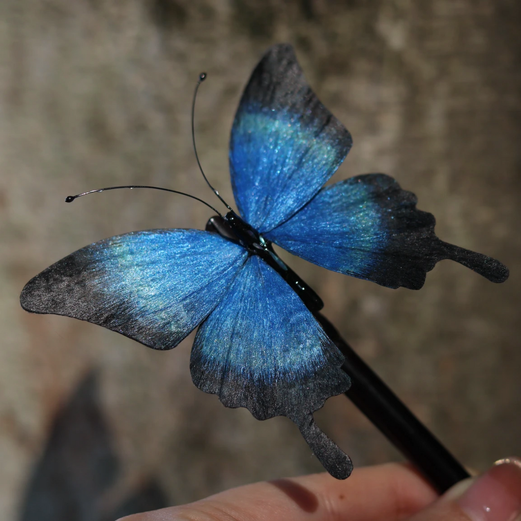 Handmade Butterfly Wing Brooch & Hairpiece – Silk Thread Ronghua Jewelry Inspired by Butterflies in Nature, Artisan Wearable Art & Meaningful Gift