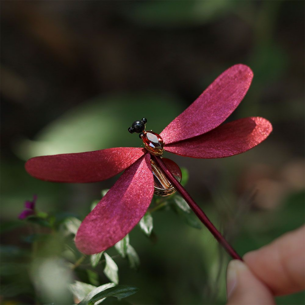 Handmade Dragonfly Brooch & Hairpiece – Silk Thread Ronghua Jewelry Inspired by Dragonflies, Nature & Summer Light