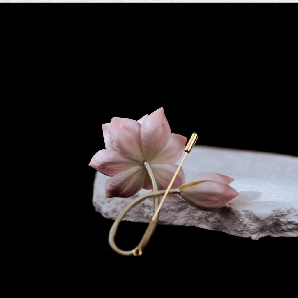 Lotus Flower Brooch Handmade with Silk Thread – Traditional Ronghua Botanical Jewelry, Pink Floral Accessory, Unique Nature Inspired Gift