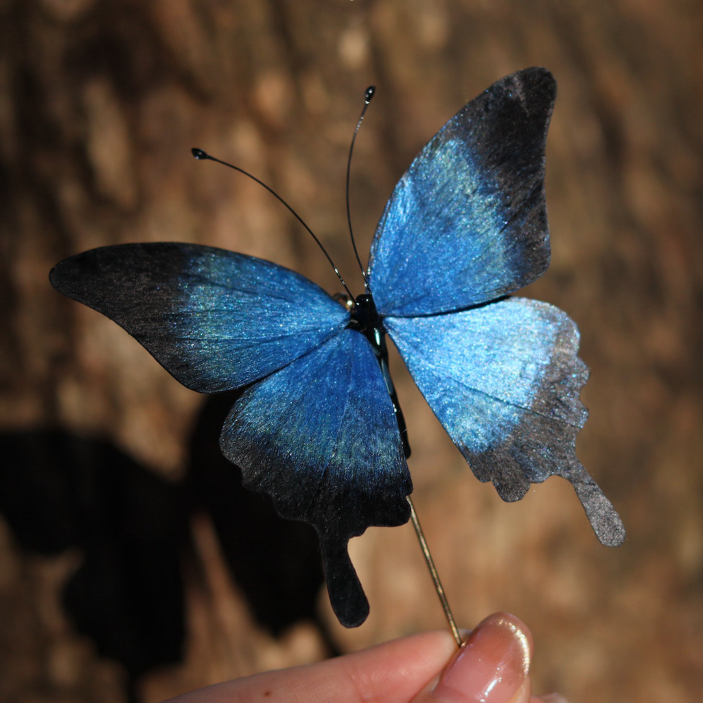 Handmade Butterfly Wing Brooch & Hairpiece – Silk Thread Ronghua Jewelry Inspired by Butterflies in Nature, Artisan Wearable Art & Meaningful Gift