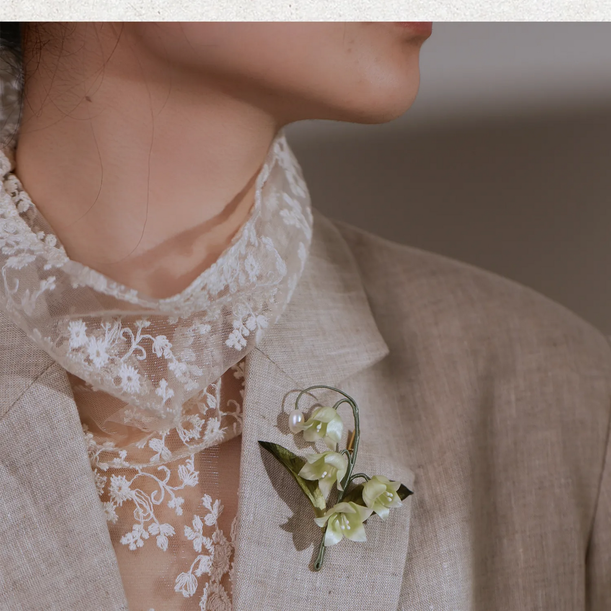 Handmade Lily of the Valley Brooch – Botanical Flower Jewelry Inspired by Nature, Traditional Ronghua Silk Thread Craft, Elegant Nature Gift & Wearable Art