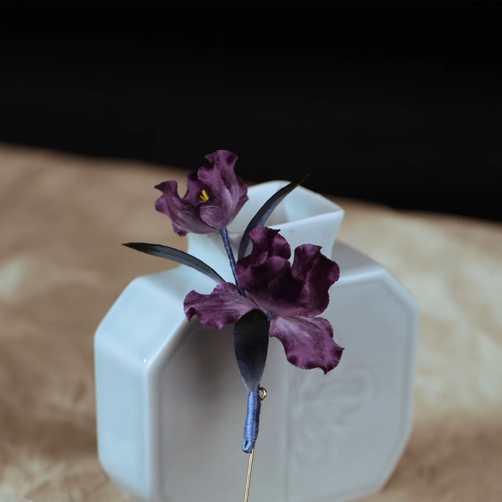Handmade Purple Iris Flower Brooch | 100% Silk Thread Botanical Jewelry | Ronghua Traditional Craft Floral Gift for Nature Lovers