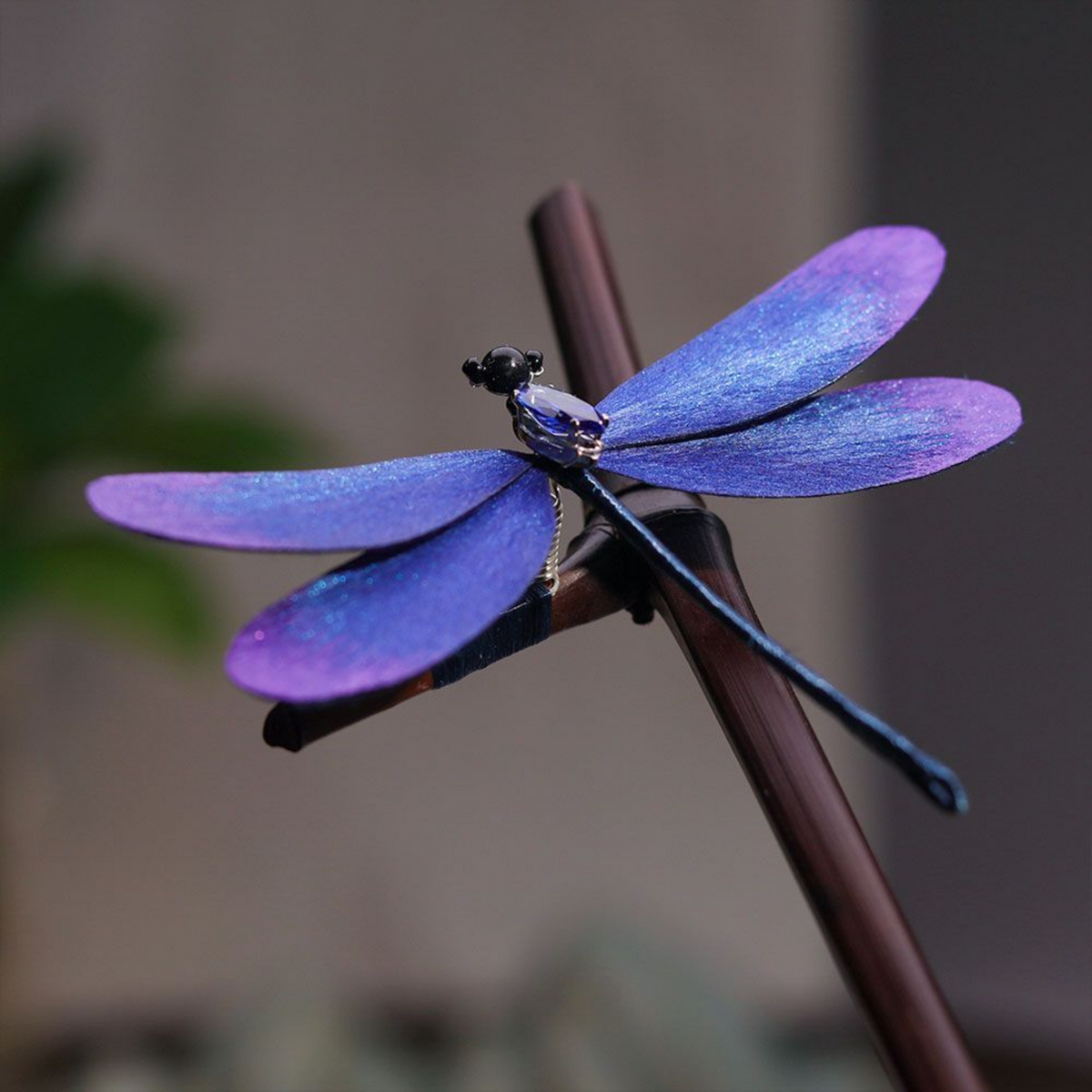 Handmade Dragonfly Brooch & Hairpiece – Silk Thread Ronghua Jewelry Inspired by Dragonflies, Nature & Summer Light