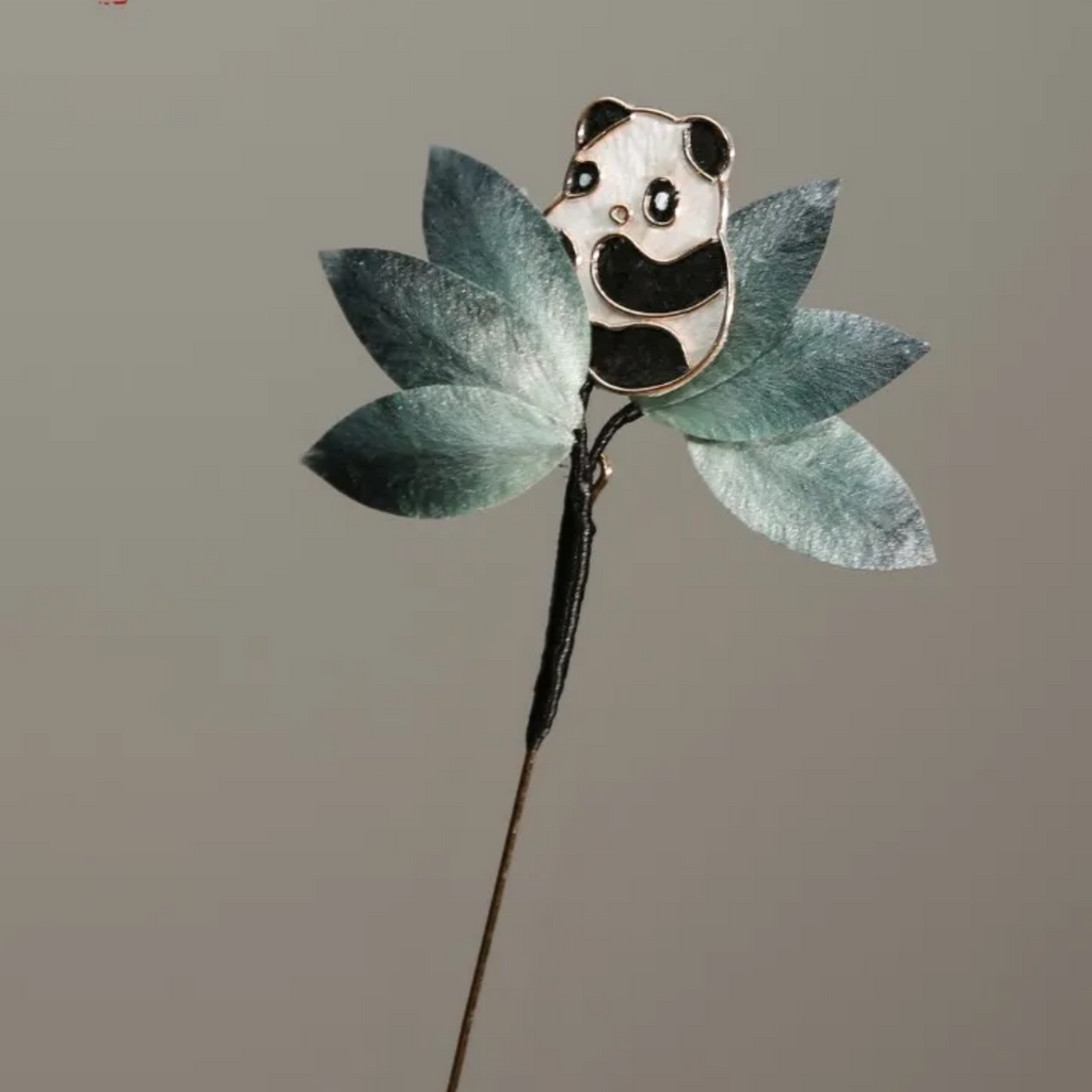 Handmade Panda & Bamboo Brooch – Traditional Ronghua Silk Thread Botanical Jewelry, Nature Inspired Wearable Art & Meaningful Gift