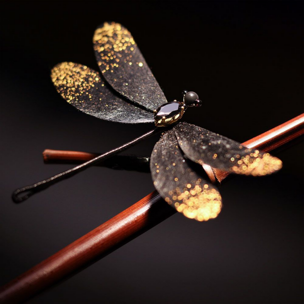 Handmade Dragonfly Brooch & Hairpiece – Silk Thread Ronghua Jewelry Inspired by Dragonflies, Nature & Summer Light